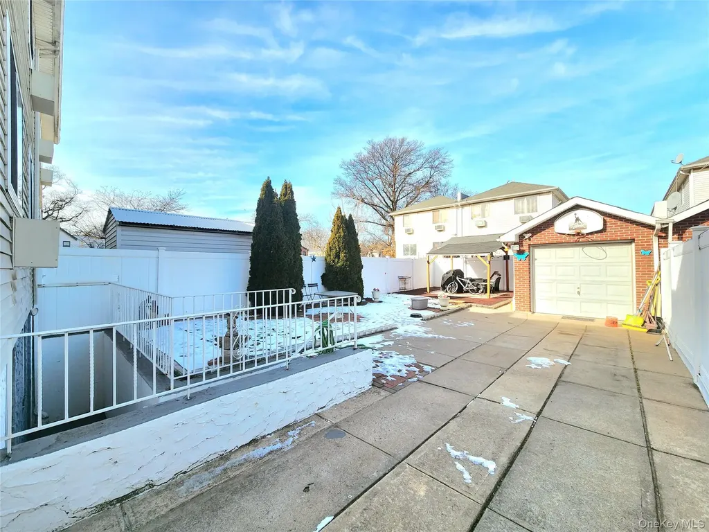 93-05 91st Avenue Woodhaven NY 11421