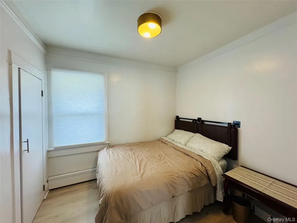 83 Vanderbilt Avenue West Babylon NY 11704