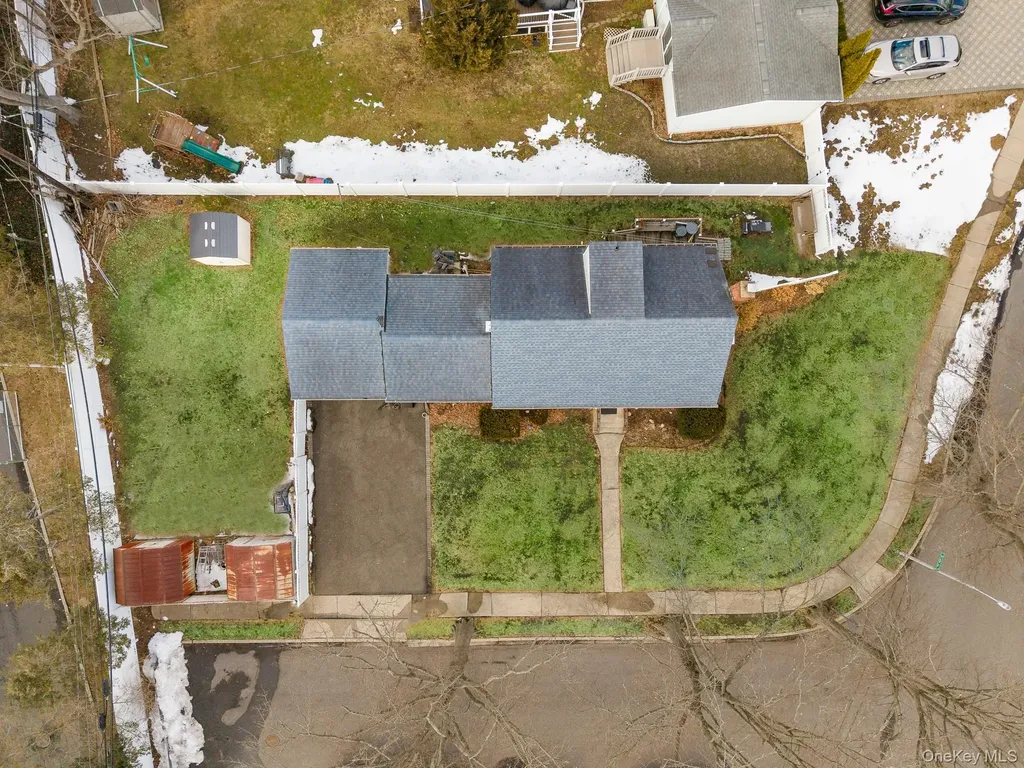 3683 Hawk Road Levittown NY 11756