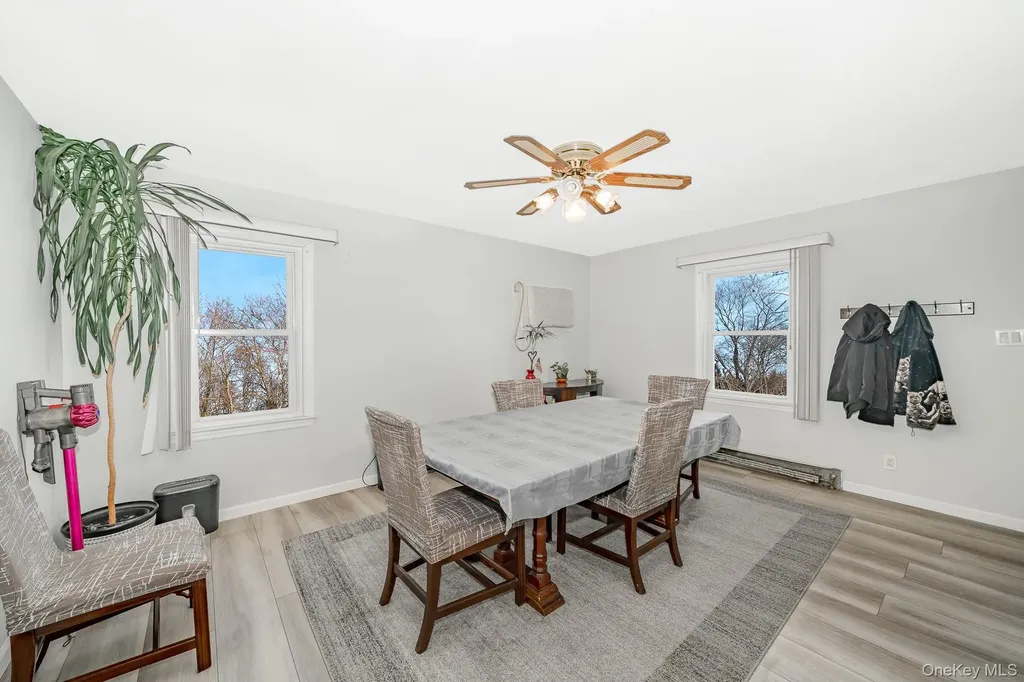 3683 Hawk Road Levittown NY 11756