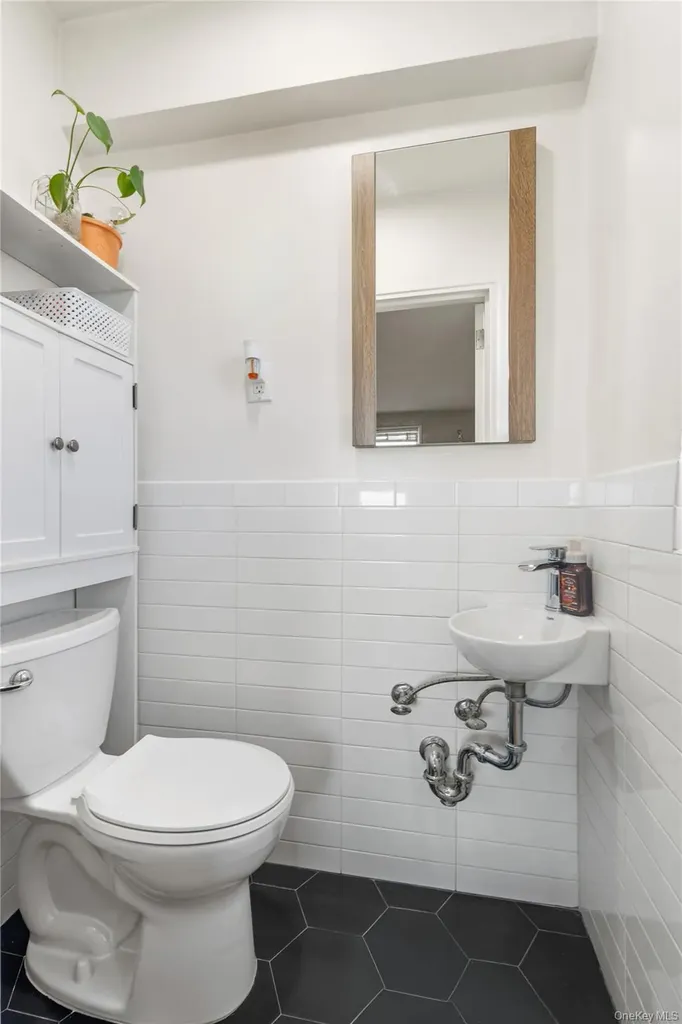 7210 112th Street Forest Hills NY 11375