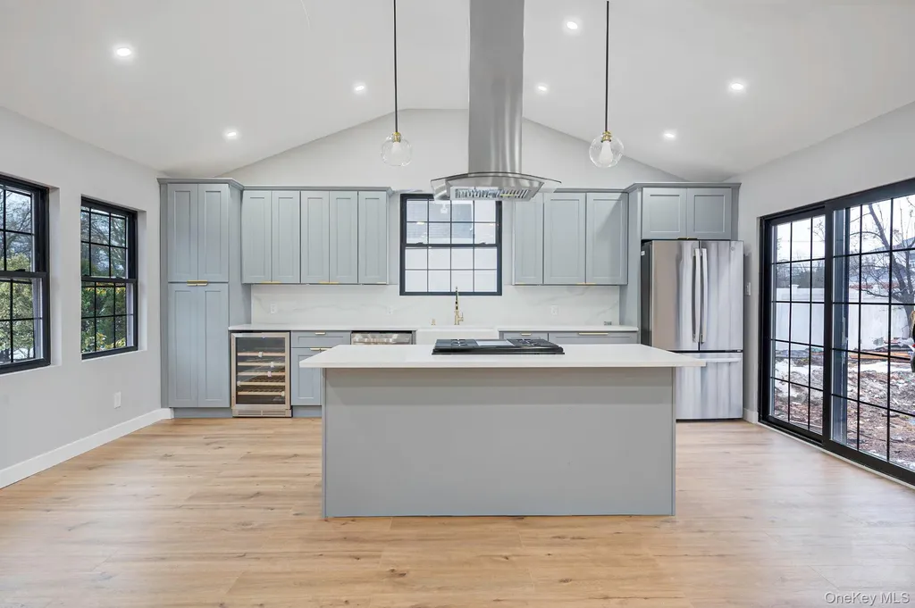 200 Evans Avenue Freeport NY 11520