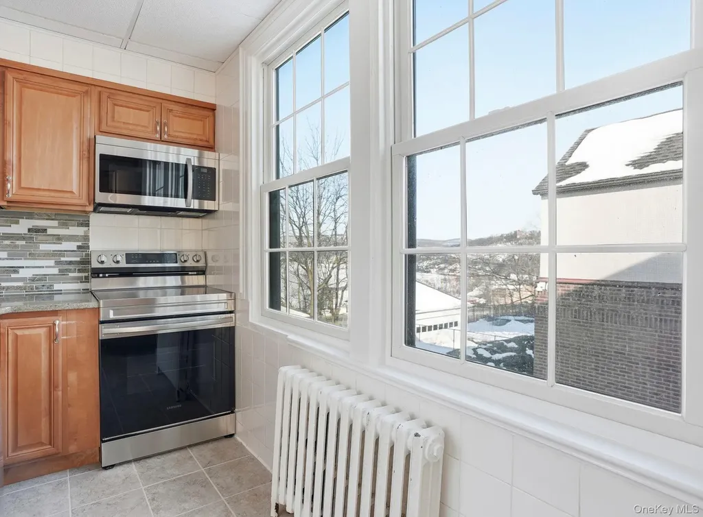320 Simpson Place Peekskill NY 10566