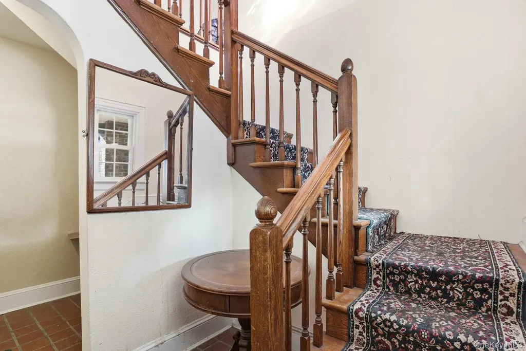 320 Simpson Place Peekskill NY 10566