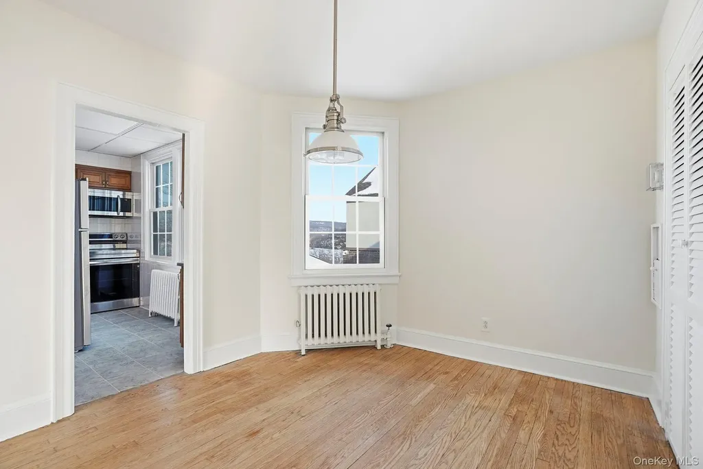 320 Simpson Place Peekskill NY 10566