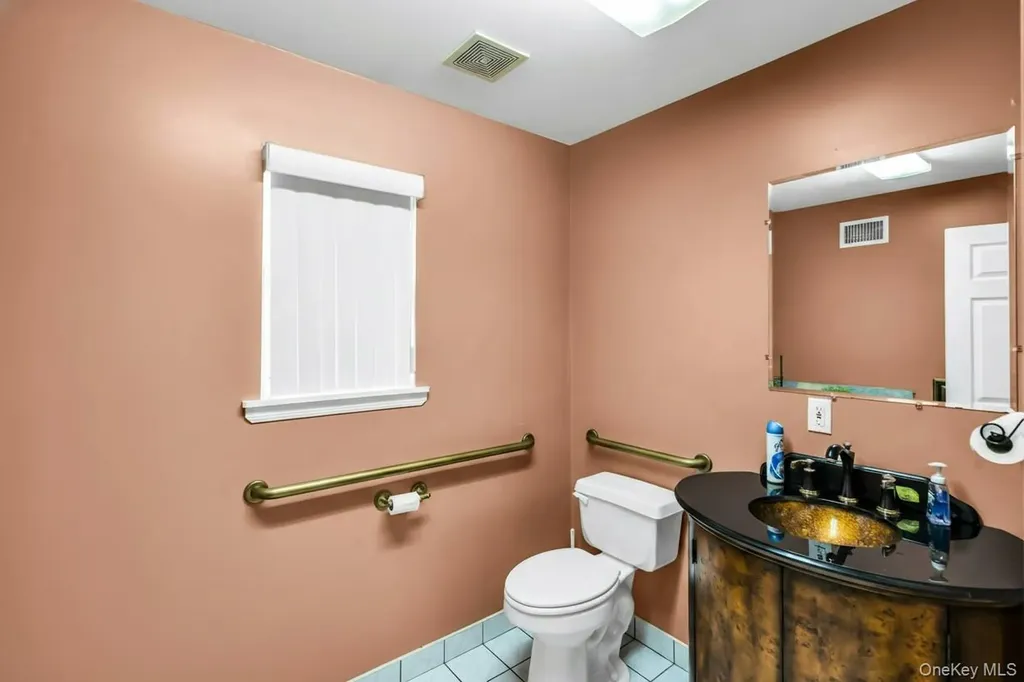 127 N Ocean Avenue Patchogue NY 11772
