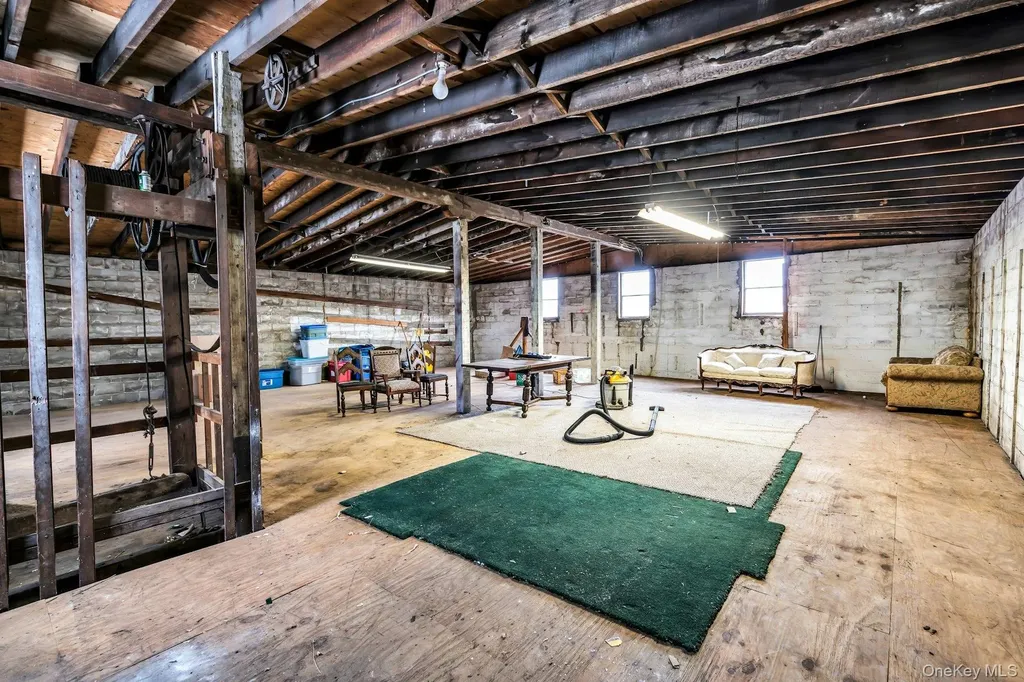 127 N Ocean Avenue Patchogue NY 11772