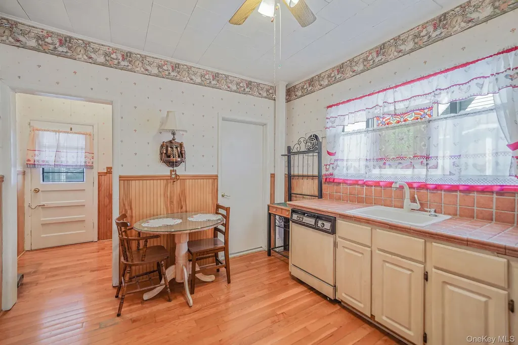 367 Vincent Avenue Lynbrook NY 11563