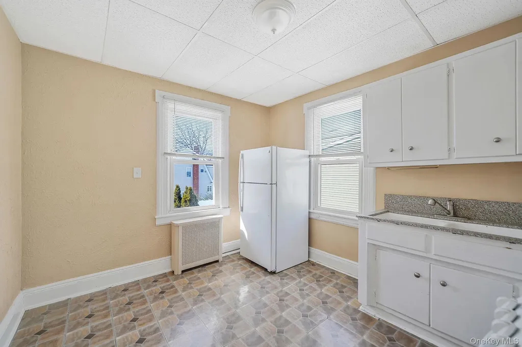 367 Vincent Avenue Lynbrook NY 11563
