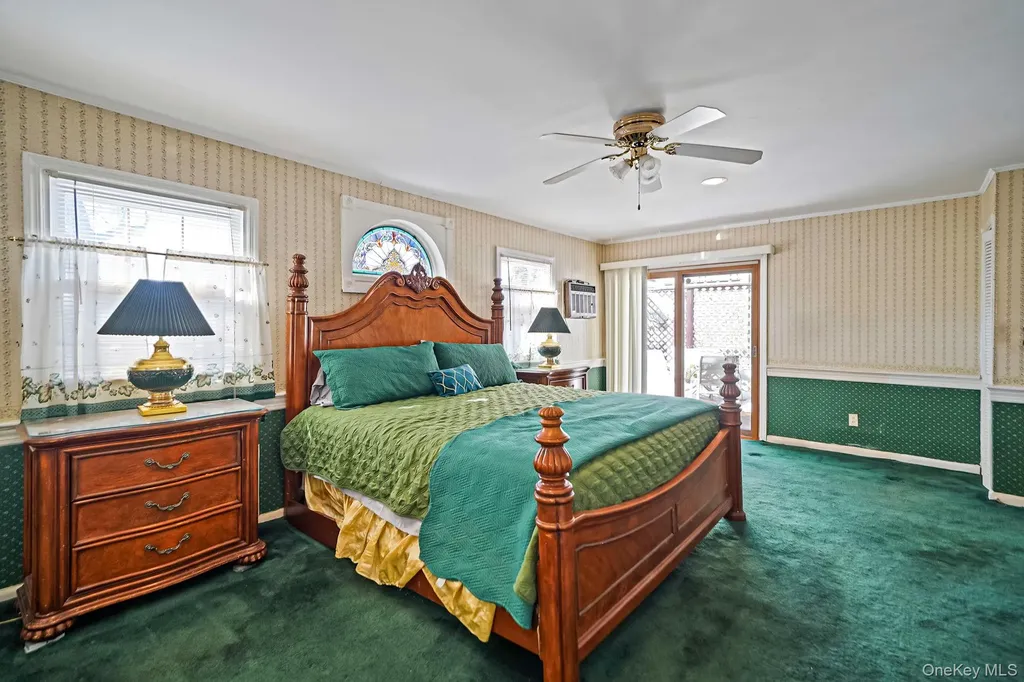 367 Vincent Avenue Lynbrook NY 11563