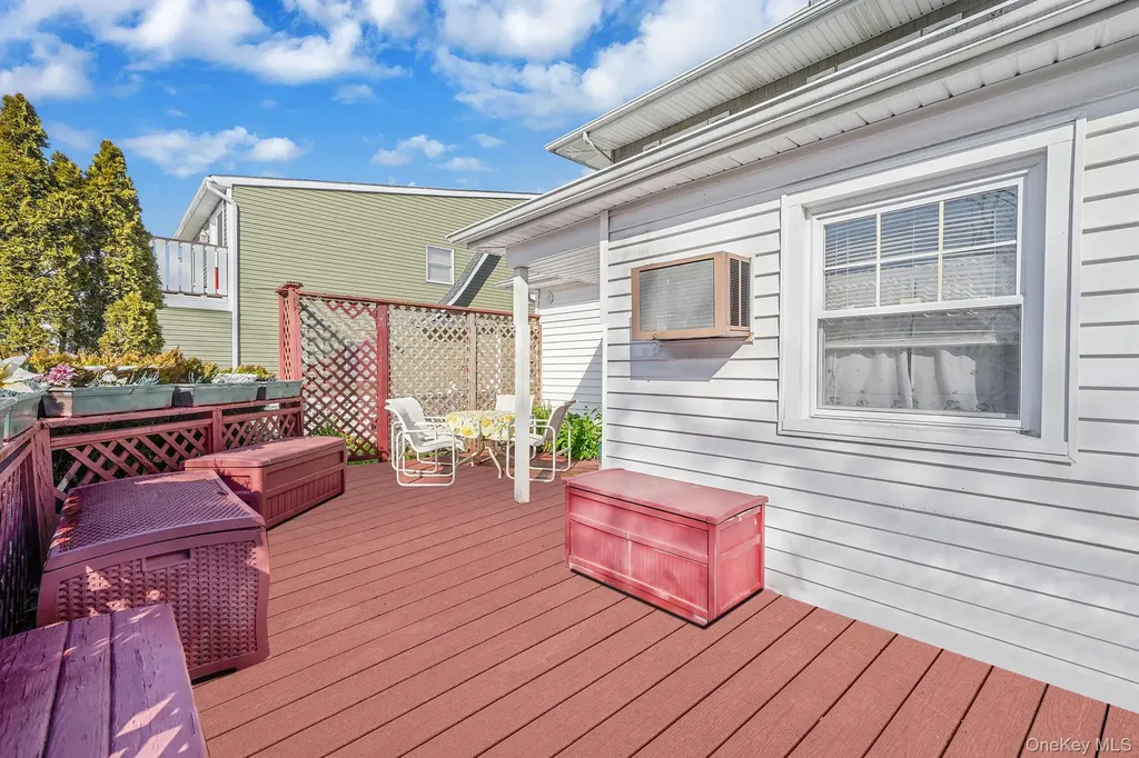 367 Vincent Avenue Lynbrook NY 11563