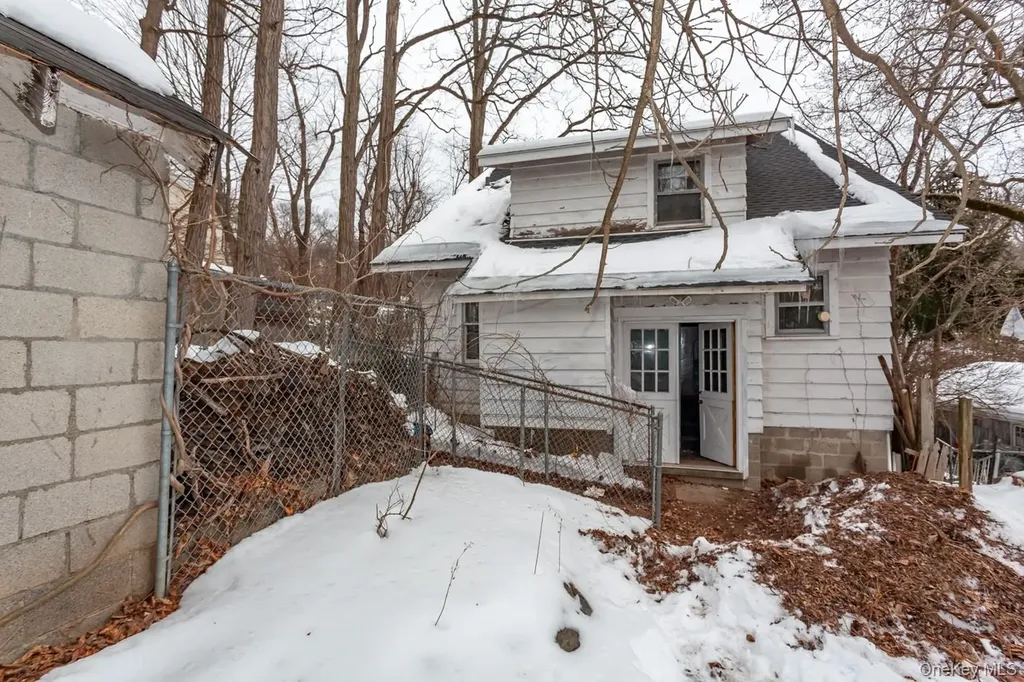 616 Union Avenue Peekskill NY 10566