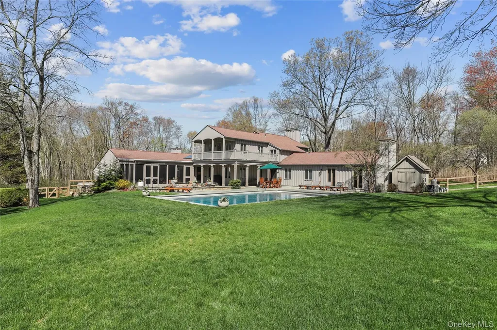 12 E Ridge Road Waccabuc NY 10597
