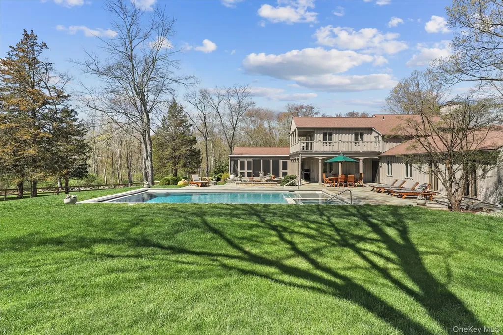 12 E Ridge Road Waccabuc NY 10597