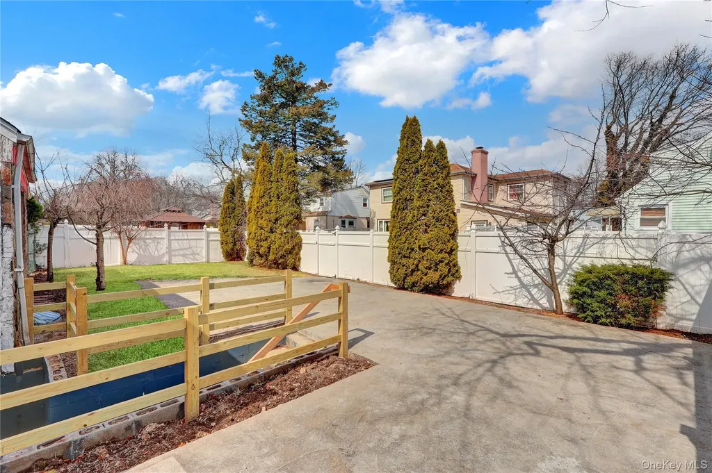 1009 Centennial Avenue North Baldwin NY 11510