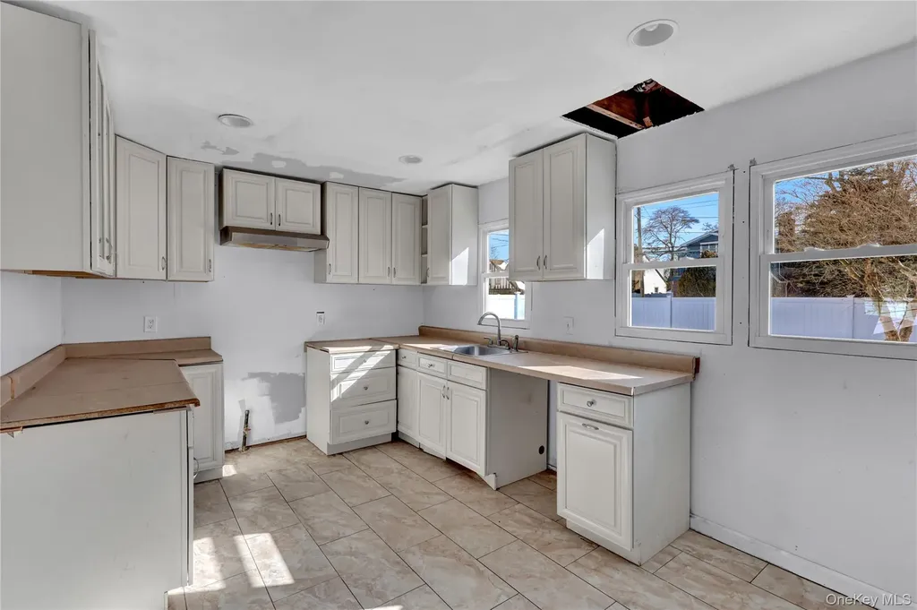 1009 Centennial Avenue North Baldwin NY 11510