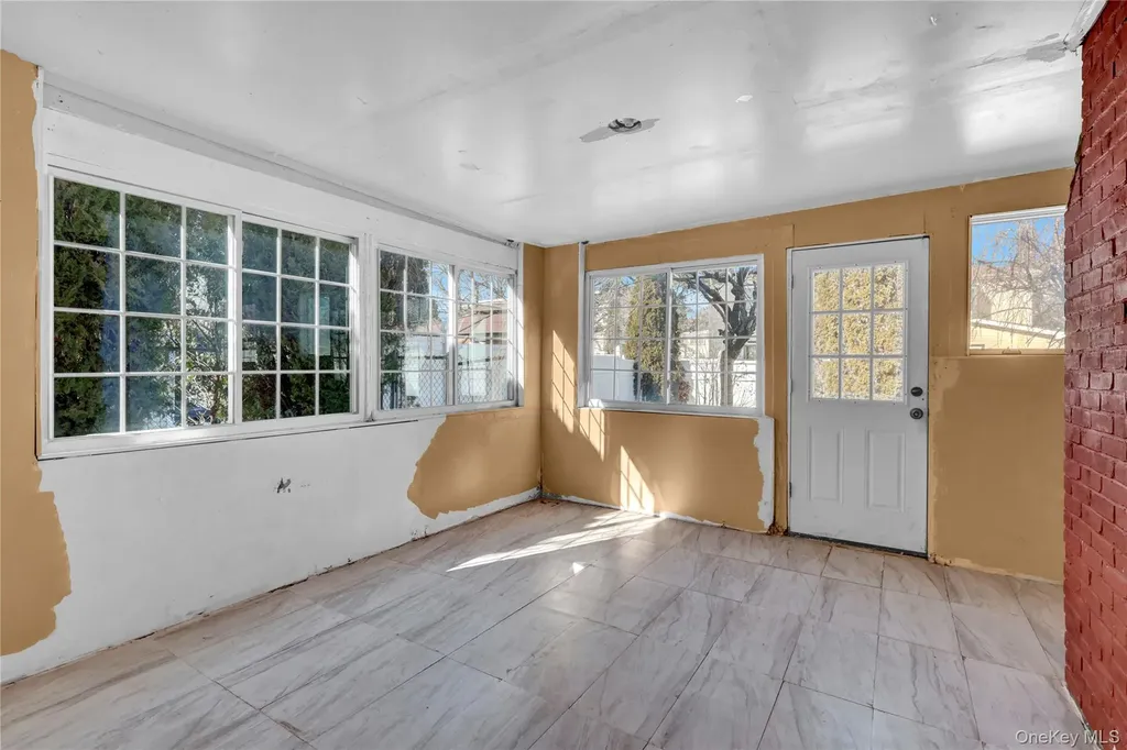 1009 Centennial Avenue North Baldwin NY 11510