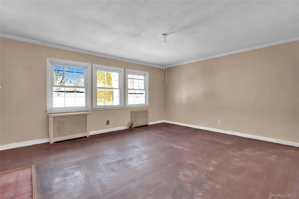 1009 Centennial Avenue North Baldwin NY 11510