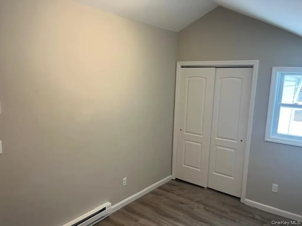 87 Ferndale Avenue Selden NY 11784