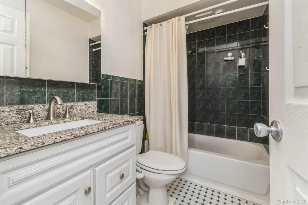 10 Hickory Street Central Islip NY 11722