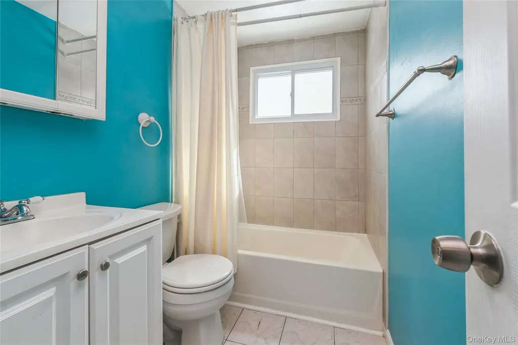10 Hickory Street Central Islip NY 11722