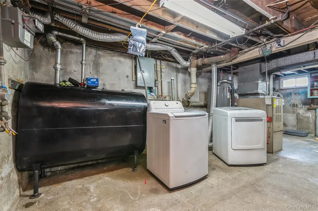 10 Hickory Street Central Islip NY 11722