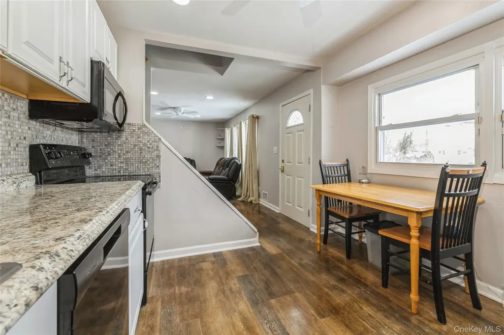 10 Hickory Street Central Islip NY 11722