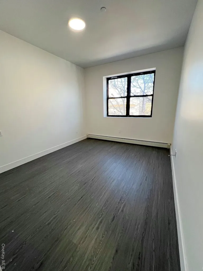 4512 104th Corona NY 11368