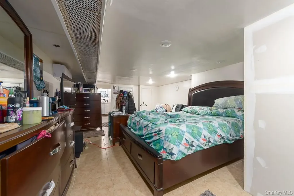 1633 E 91st Street Brooklyn NY 11236