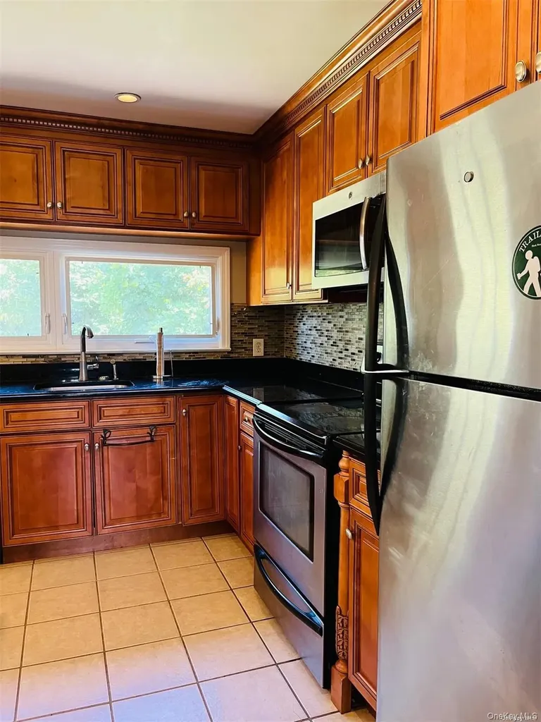 40 Willets Drive Syosset NY 11791