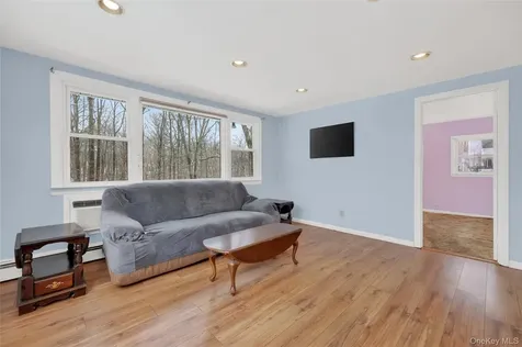 38 N 1st Street Cortlandt Manor NY 10567