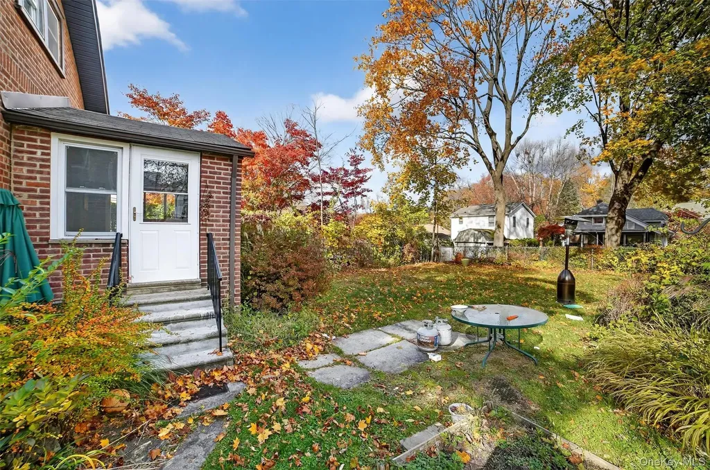 64 Elmore Avenue Croton-on-hudson NY 10520