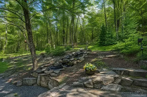 580 Oscawana Lake Road Putnam Valley NY 10579