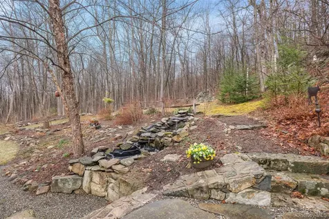 580 Oscawana Lake Road Putnam Valley NY 10579