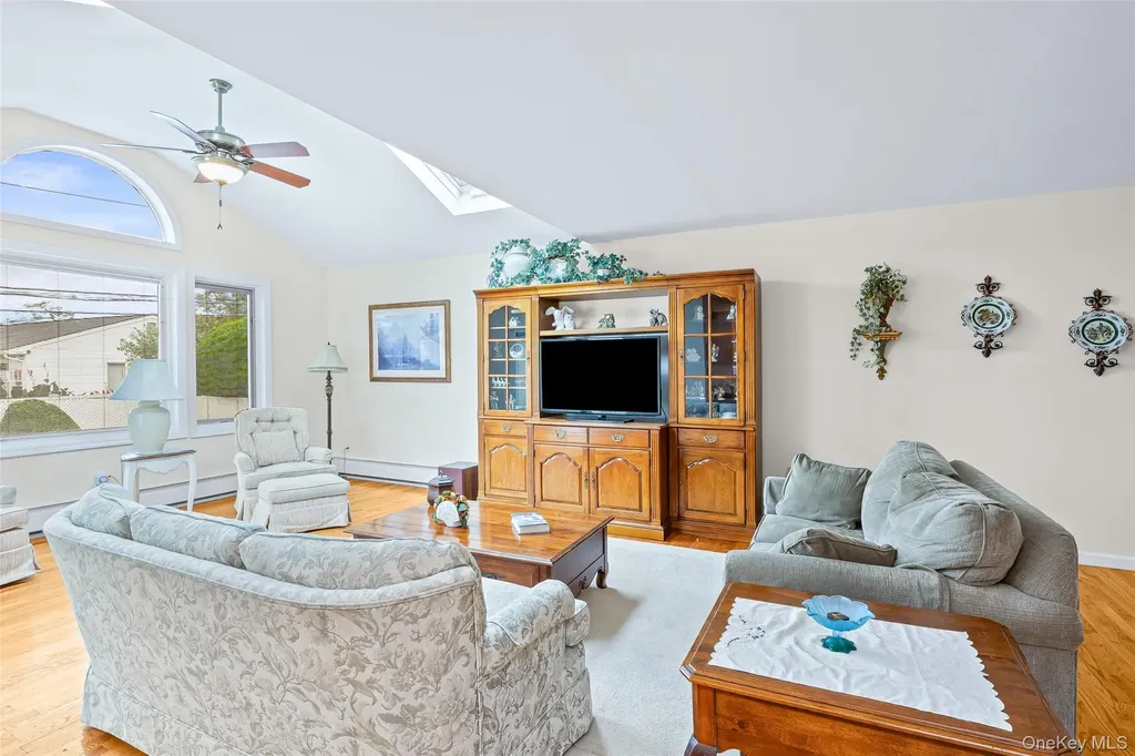 3 Louis Place Nesconset NY 11767