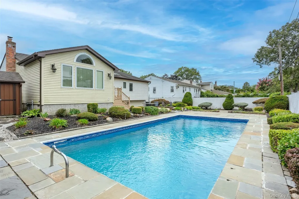 3 Louis Place Nesconset NY 11767
