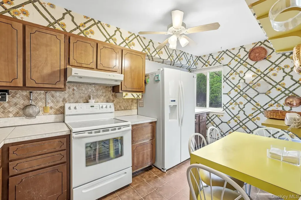 412 N Broadway Yonkers NY 10701