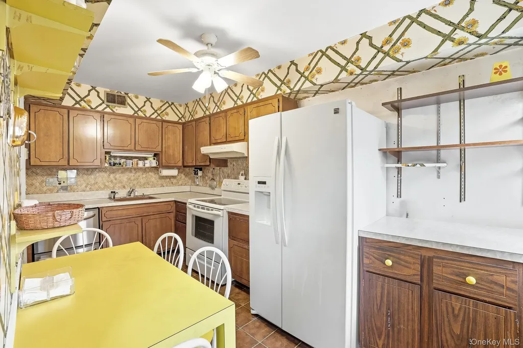 412 N Broadway Yonkers NY 10701