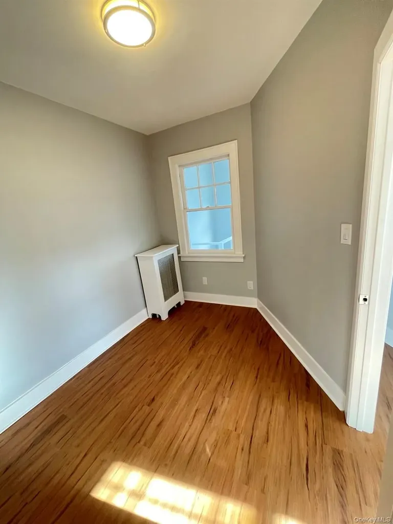42 Alder Street Yonkers NY 10701