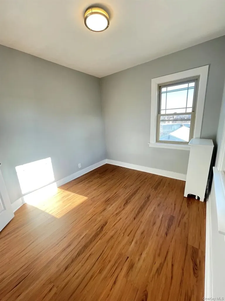 42 Alder Street Yonkers NY 10701