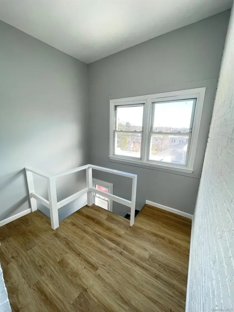 42 Alder Street Yonkers NY 10701