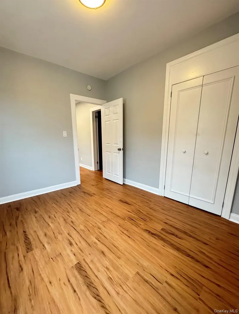 42 Alder Street Yonkers NY 10701