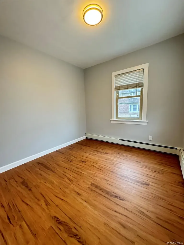 42 Alder Street Yonkers NY 10701