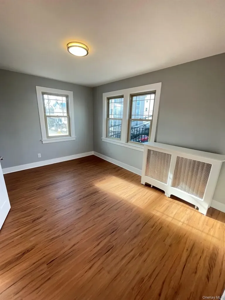 42 Alder Street Yonkers NY 10701