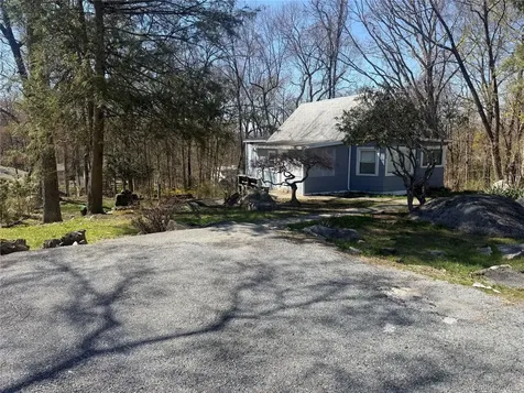 26 Forest Lane Crompond NY 10517