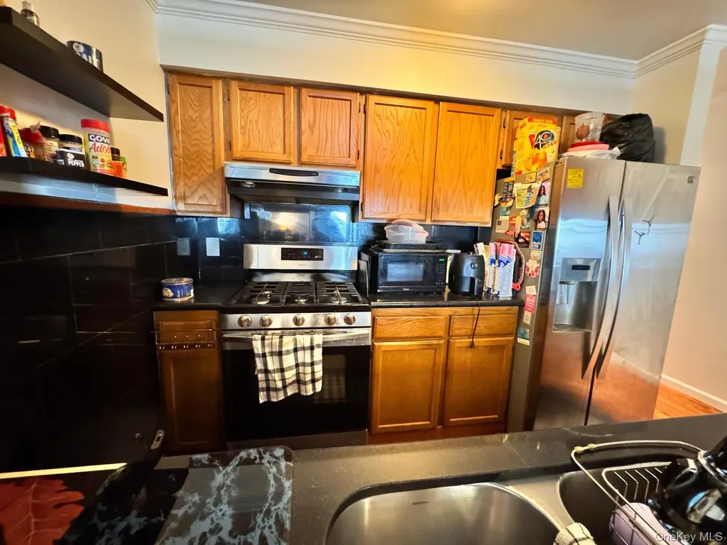 2885 W 23rd Street Brooklyn NY 11224