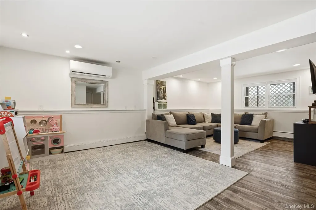9 Mercury Court Carmel NY 10512
