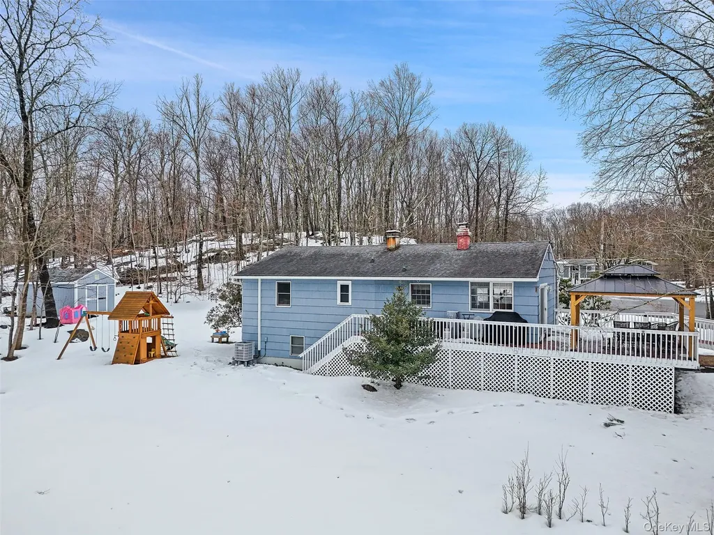 9 Mercury Court Carmel NY 10512