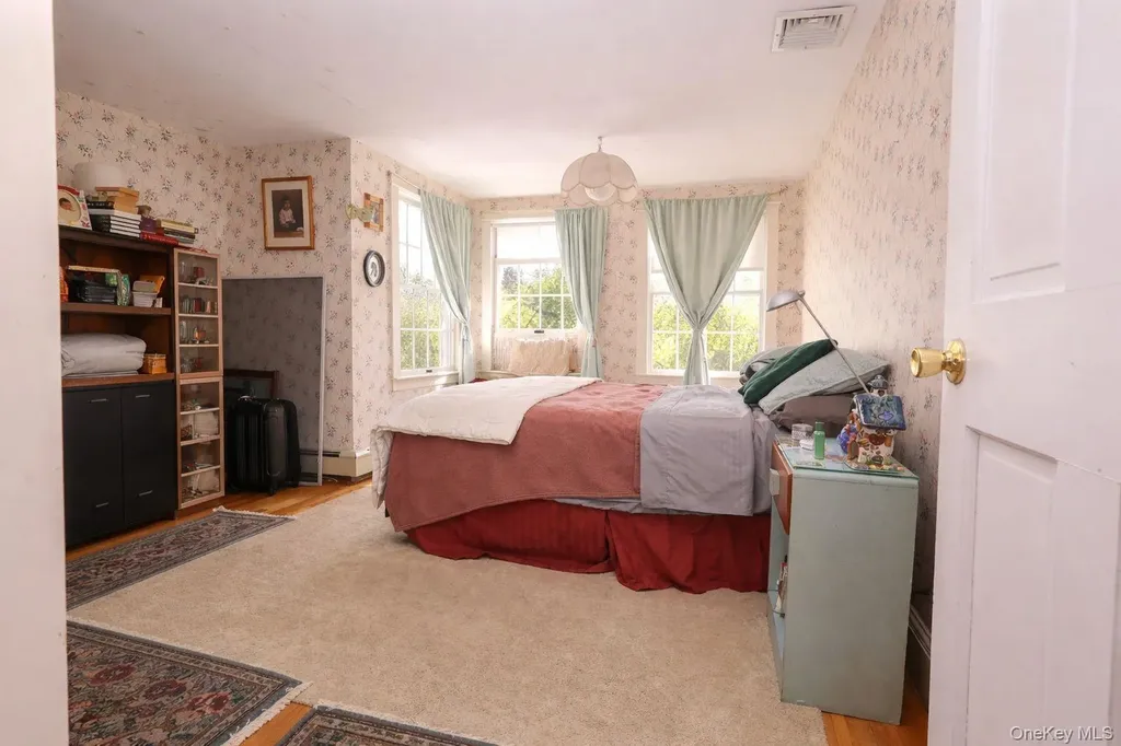 90 S Middletown Road Pearl River NY 10965