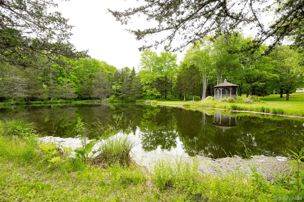 129 Clinton Corners Road Salt Point NY 12578